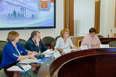 Запретят ли продажу алкоголя в общепитах?
